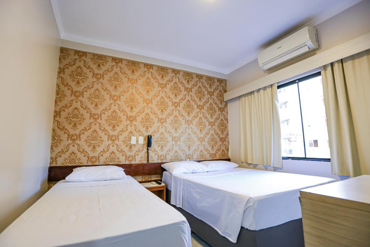 Foz Express Hotel Centro フォス・ド・イグアス エクステリア 写真